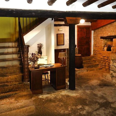 El Frago Casa Torralbaゲストハウス エクステリア 写真